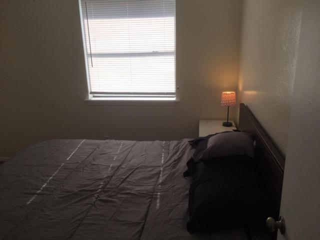 Fully Furnished Two Bedroom Apartment Lawton Luaran gambar