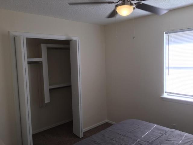 Fully Furnished Two Bedroom Apartment Lawton Luaran gambar